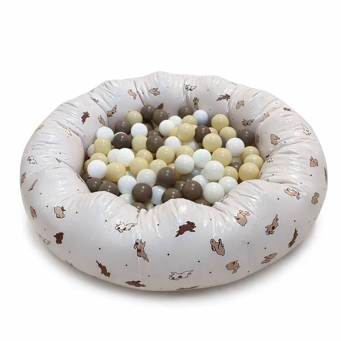 Dry ball pool