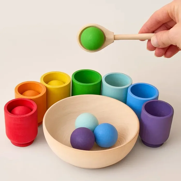 Sorting game "Balls in Cups"